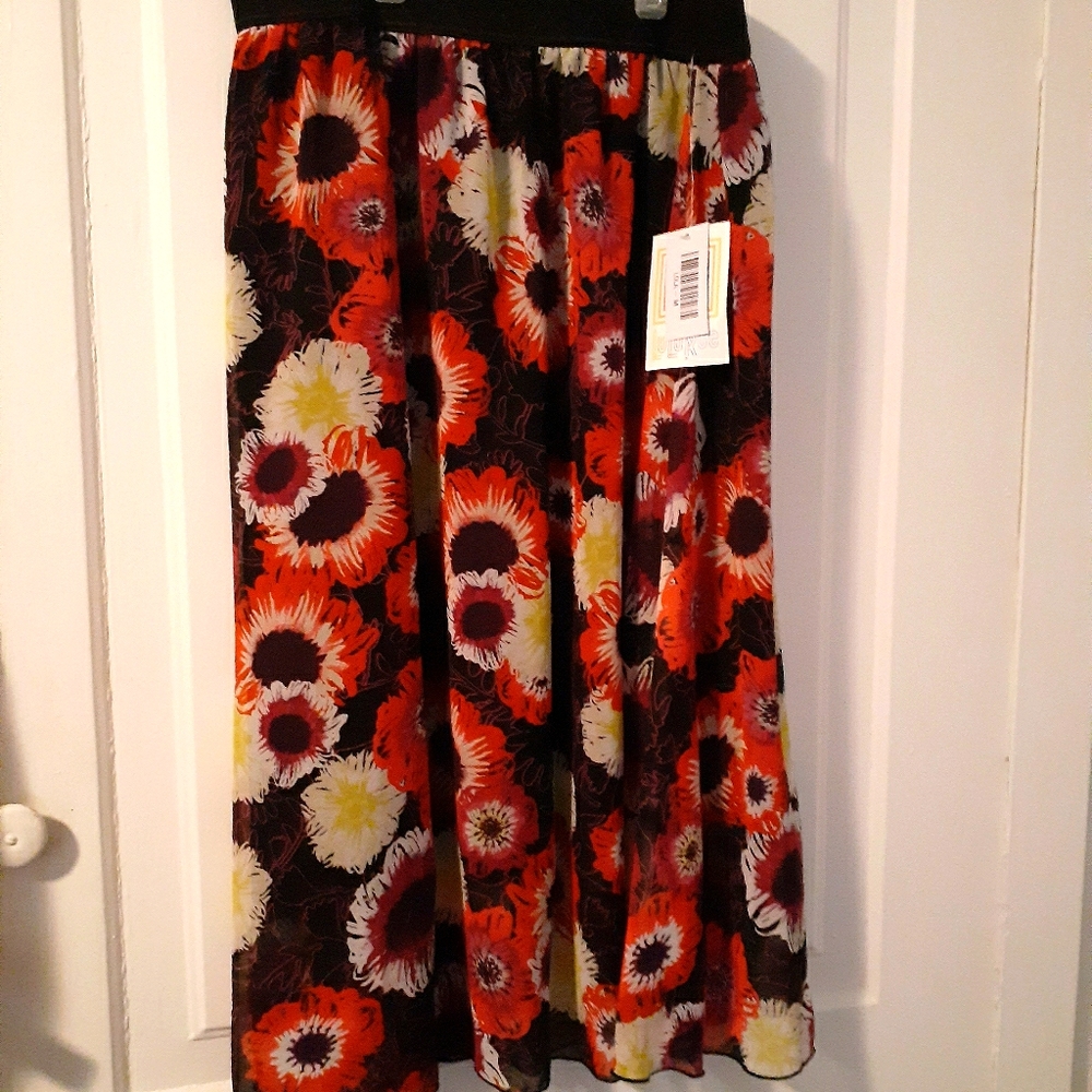 LuLaRoe Lola Skirt (M) NWT